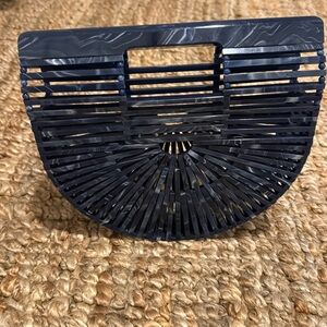 Cult Gaia ark clutch